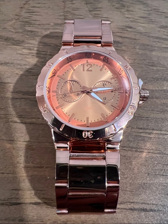 Chatelaine Accessories - Chatelaine Embossed Compact Rose Gold Tone Watch